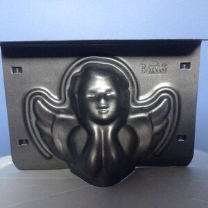 RBV Birkmann Raphael the Angel 3D Baking Pan